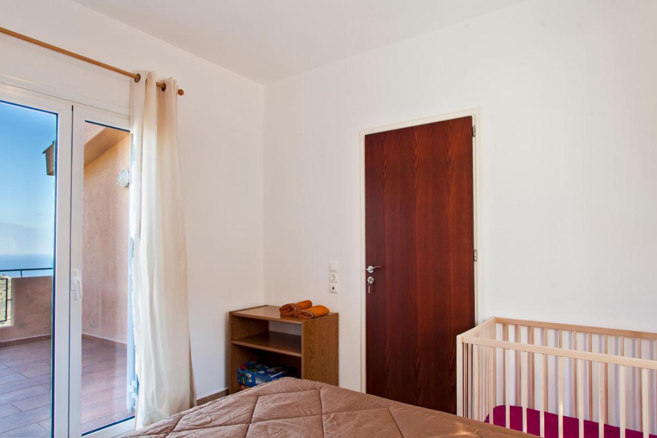Panorama Traditional House With Private Pool Rodhia  Exterior photo